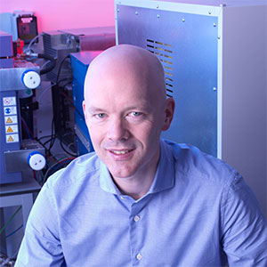 Gareth Hinds