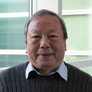 Guilong Huang