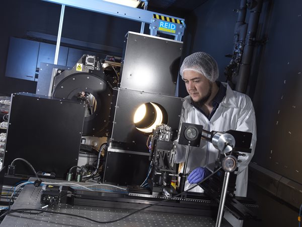 managing the traceable radiometric calibration in the UV-SWIR Figure 1: STAR (not STARWELL)