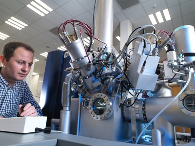 Laboratory instrumentation used at NPL to analyse material composition at small scales